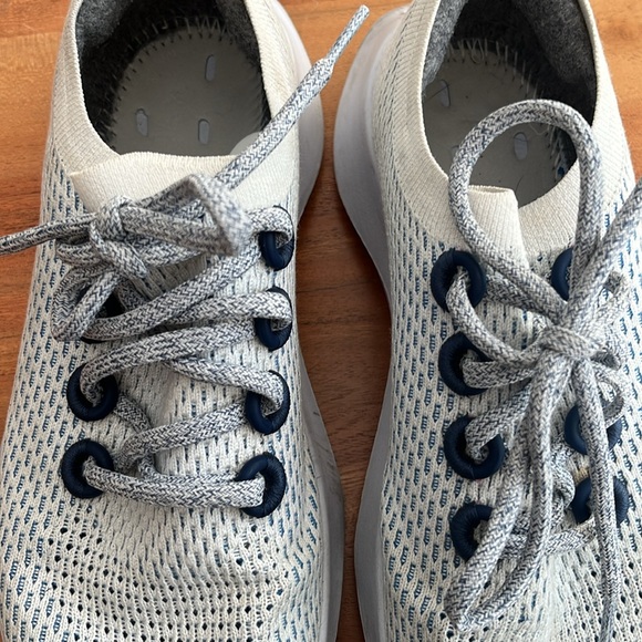 Allbirds Women’s Running Shoes Blue and Linen Color size 9 or EU39 - Picture 7 of 8